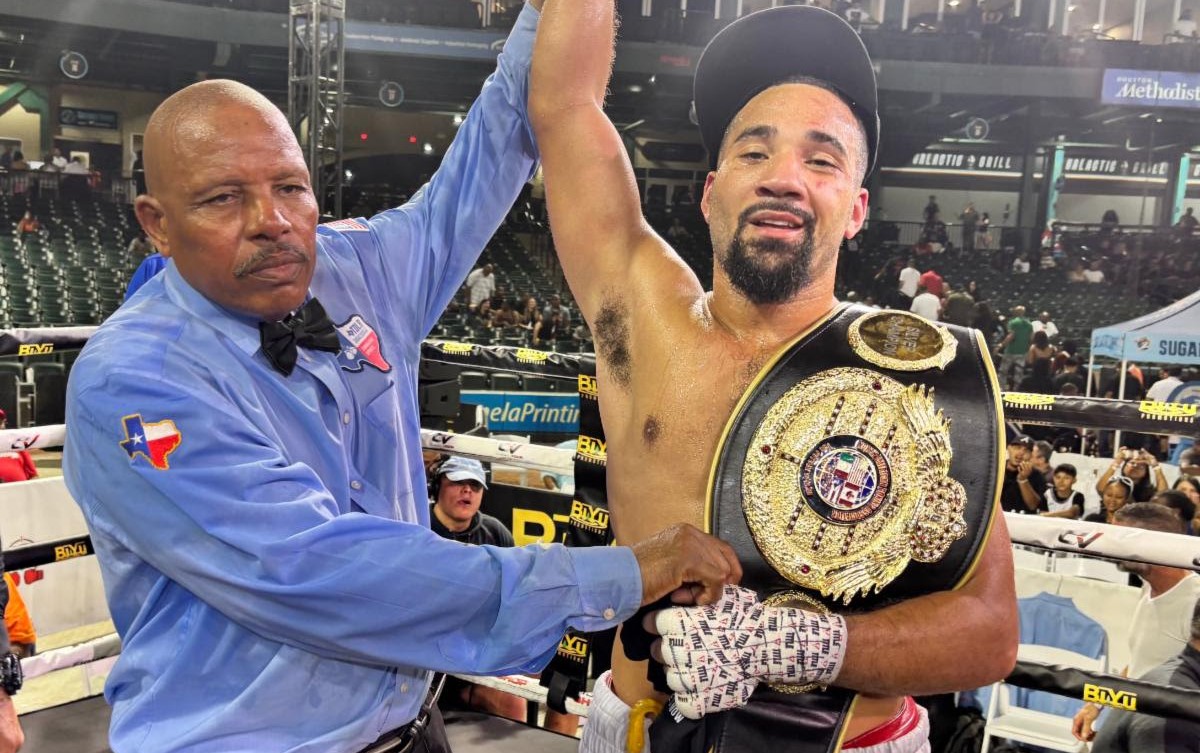 RESULTS FROM SUGAR LAND TEXAS “FIGHTS UNDER THE LIGHTS” – Izaiah Dent Hands Chavon Stillwell First Defeat, Captures NABA Light Heavyweight Title