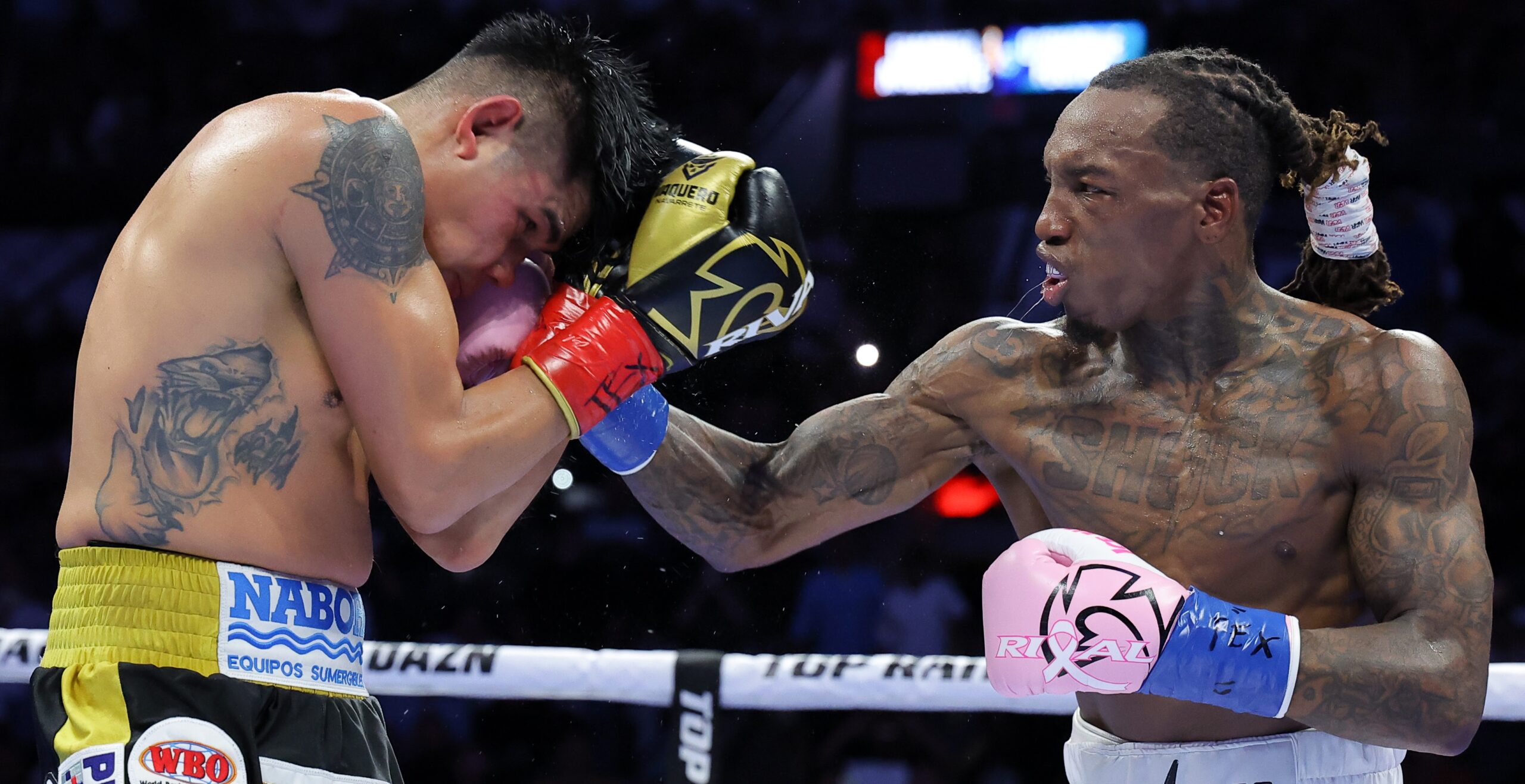 O’Shaquie Foster Unifies World Titles with Victory Over Emanuel Navarrete